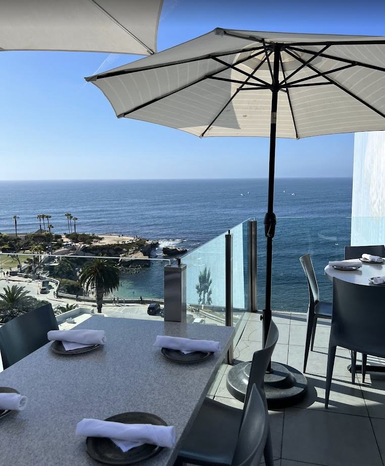 George's at the Cove  
